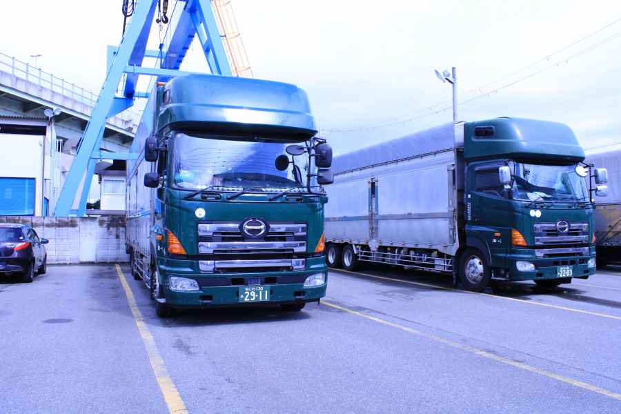 山野運送株式会社